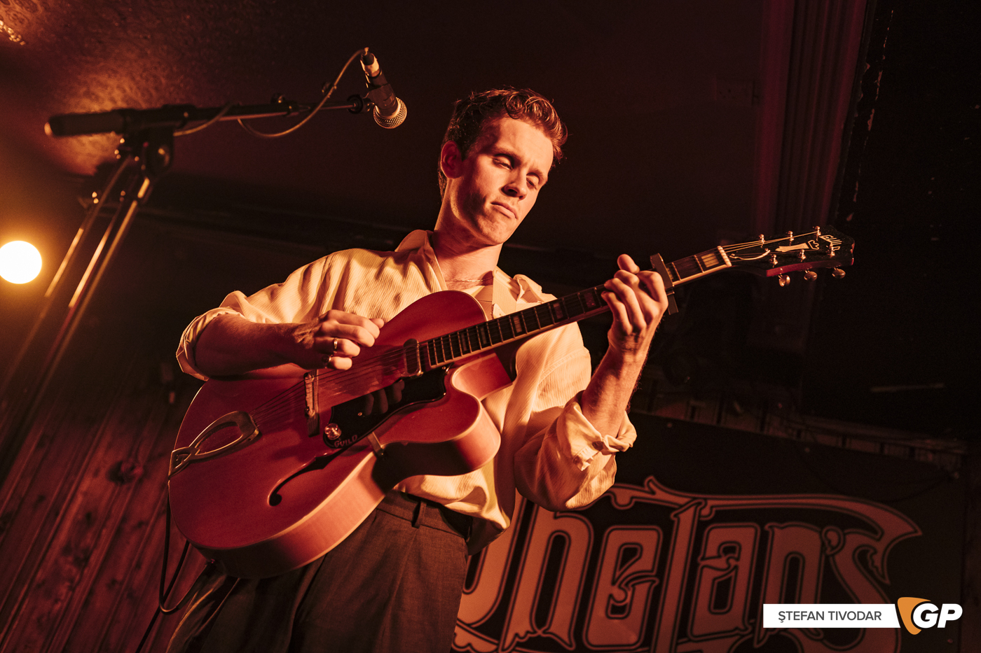 Sebastian Schub Upstairs Whelans 08 March 2025 Stefan Tivodar-2517