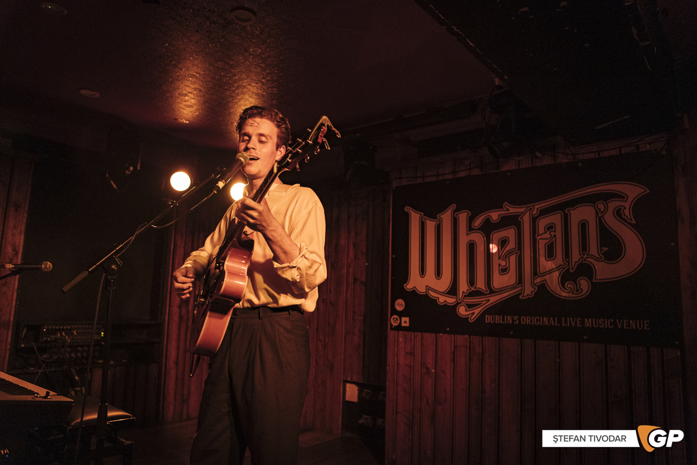 Sebastian Schub Upstairs Whelans 08 March 2025 Stefan Tivodar-2689