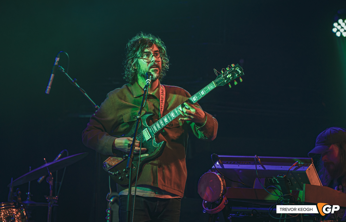 WHITE DENIM-02