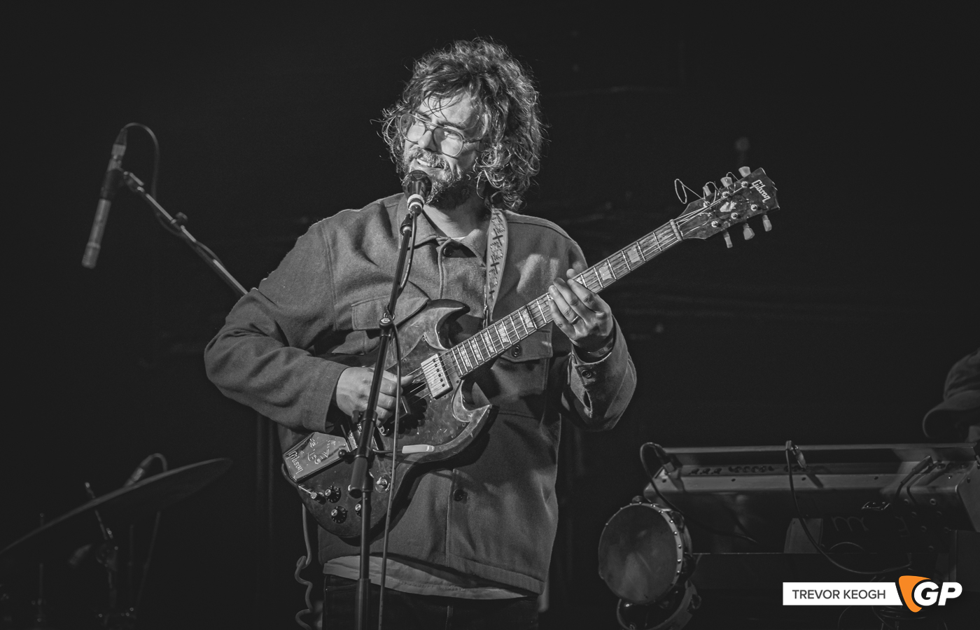 WHITE DENIM-03