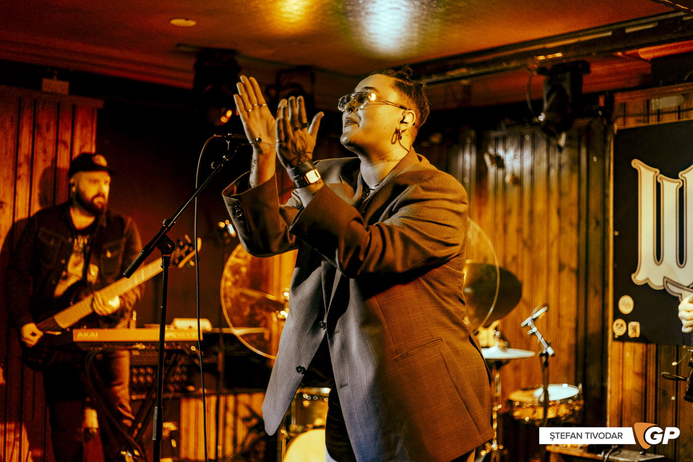 Chubby Cat Upstairs Whelans 23 Apr 2025 Stefan Tivodar-1-47