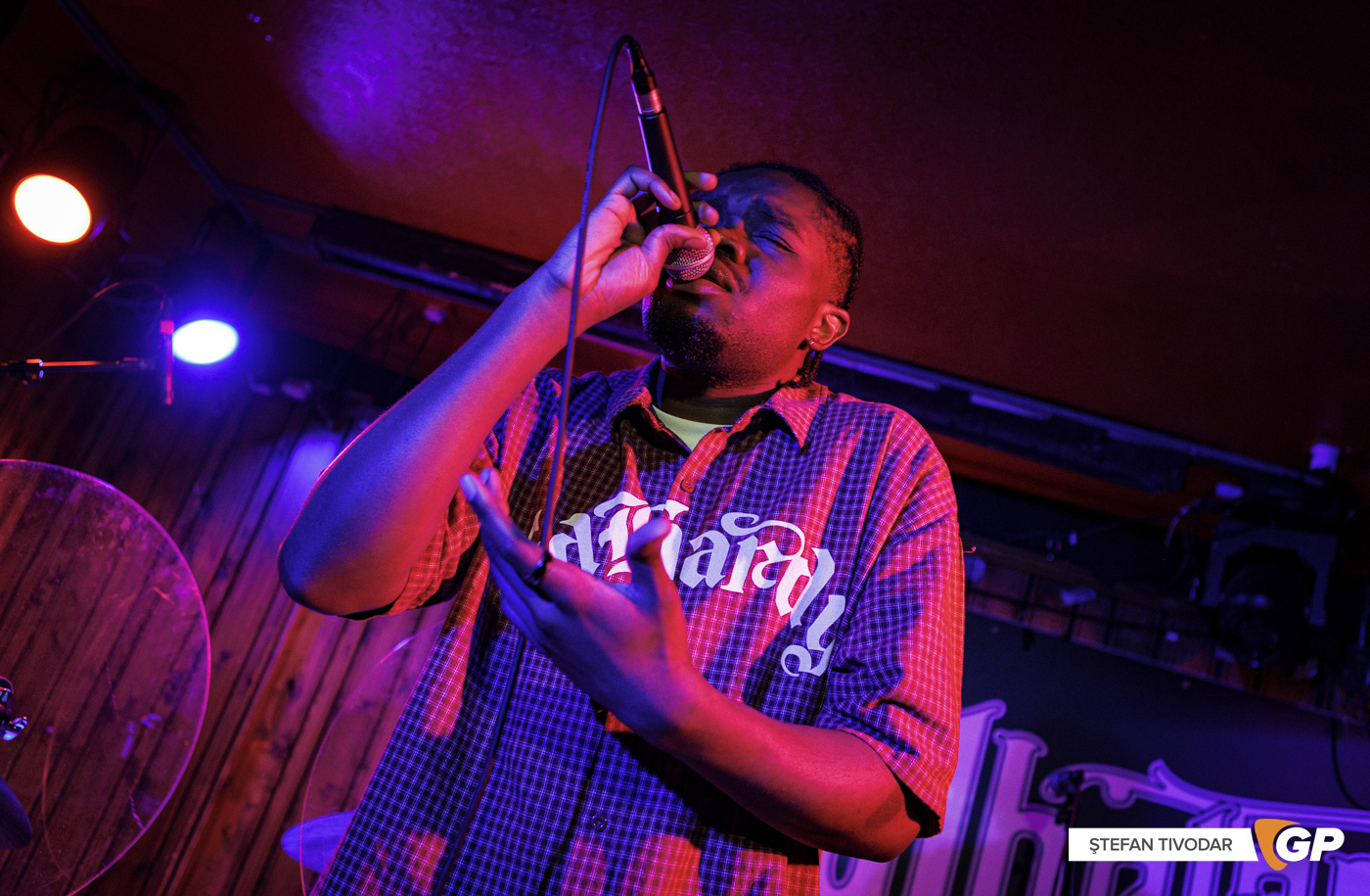 f3miii Upstairs Whelans 23 Apr 2025 Stefan Tivodar-1-10