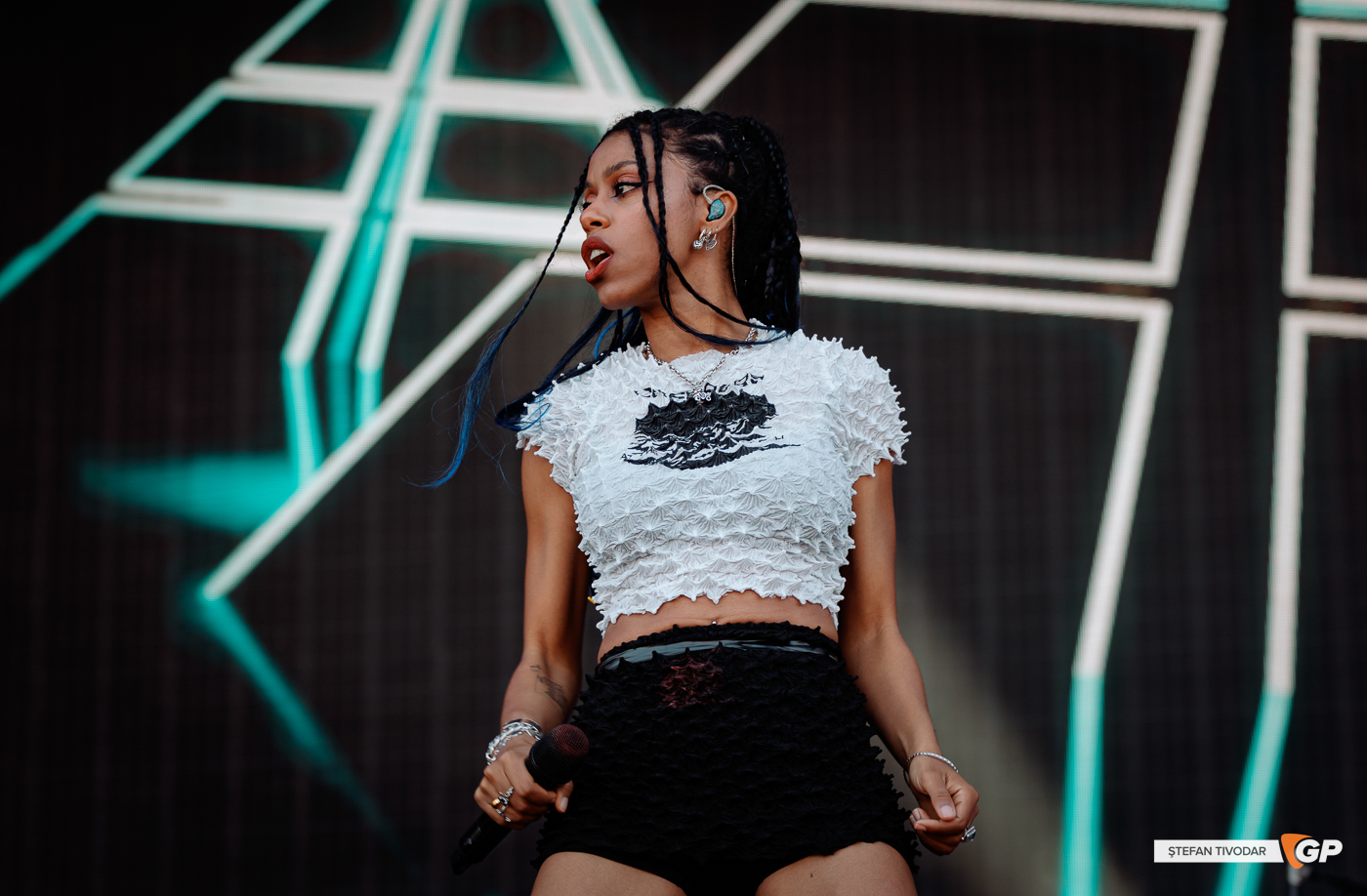 Nova Twins HF 2024 day 4 Stefan Tivodar-68940