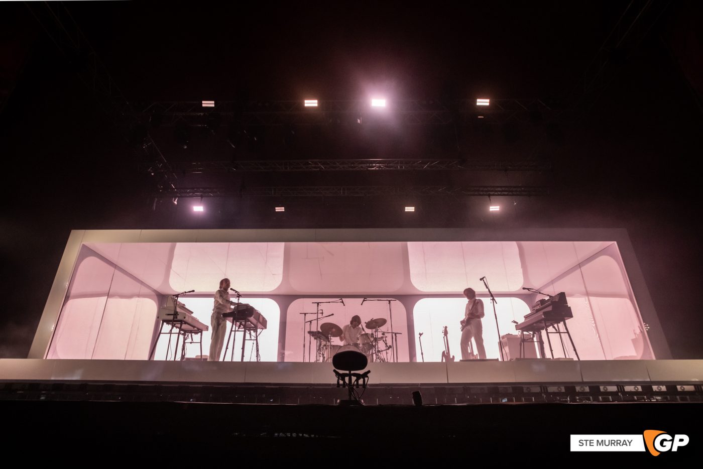 Air AT Fairview Park BY Ste Murray _ 04