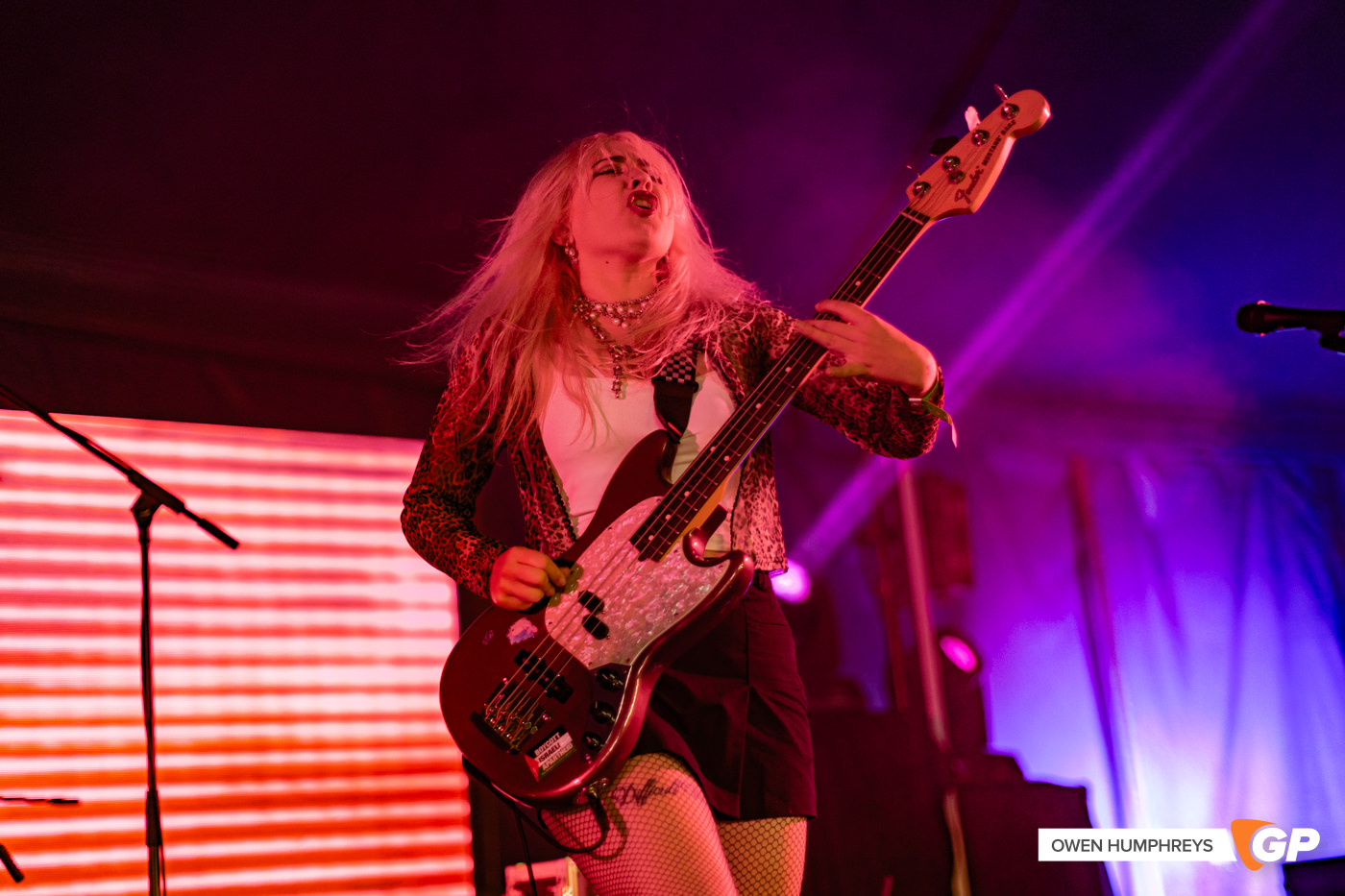 Lambrini Girls at in The Meadows. Photo by Owen Humphreys www.owen.ie