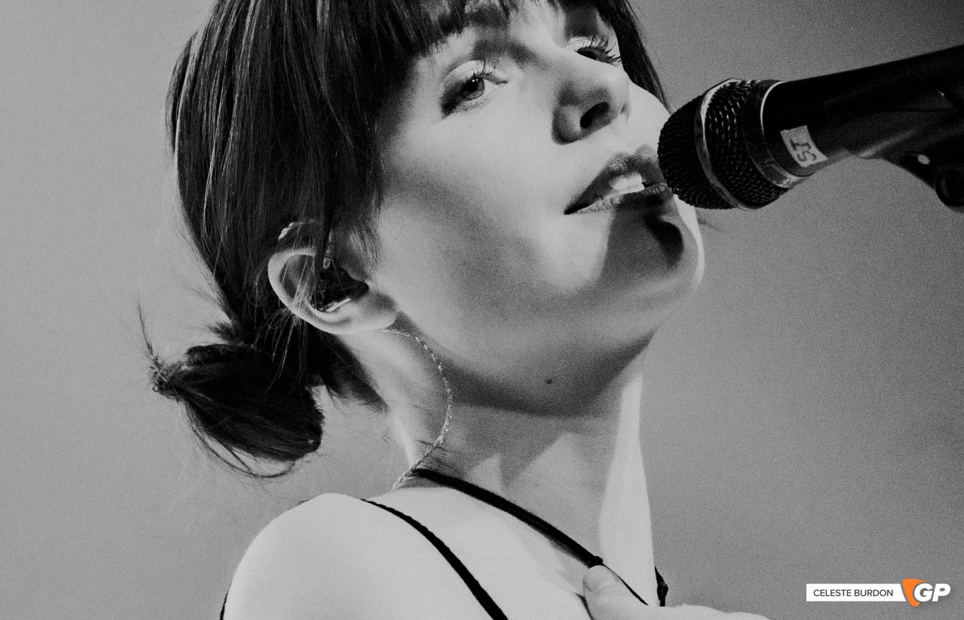 Support – SarahJulia – The Olympia – Celeste Burdon – 8:06:253
