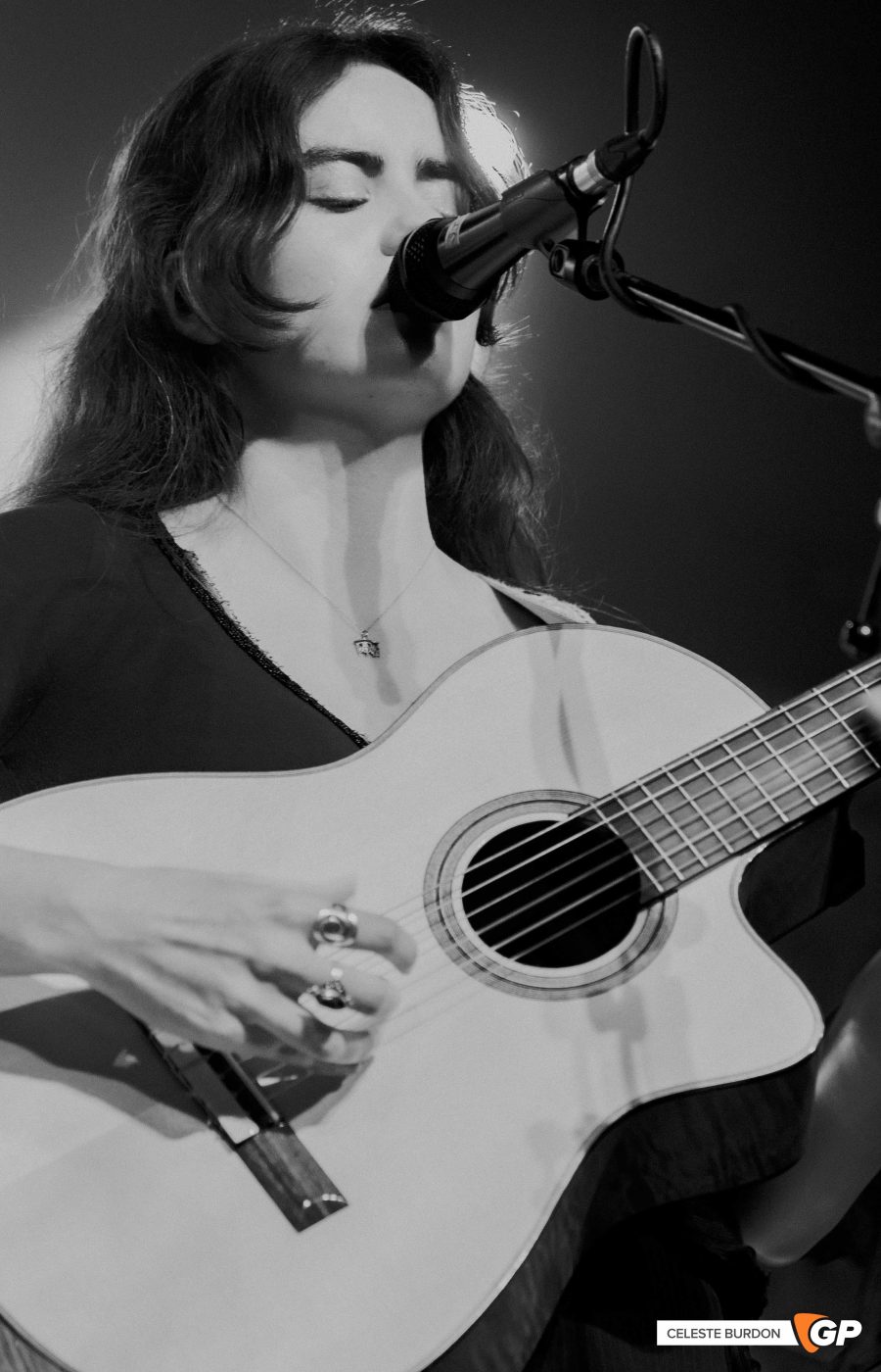 Support – SarahJulia – The Olympia – Celeste Burdon – 8:06:258