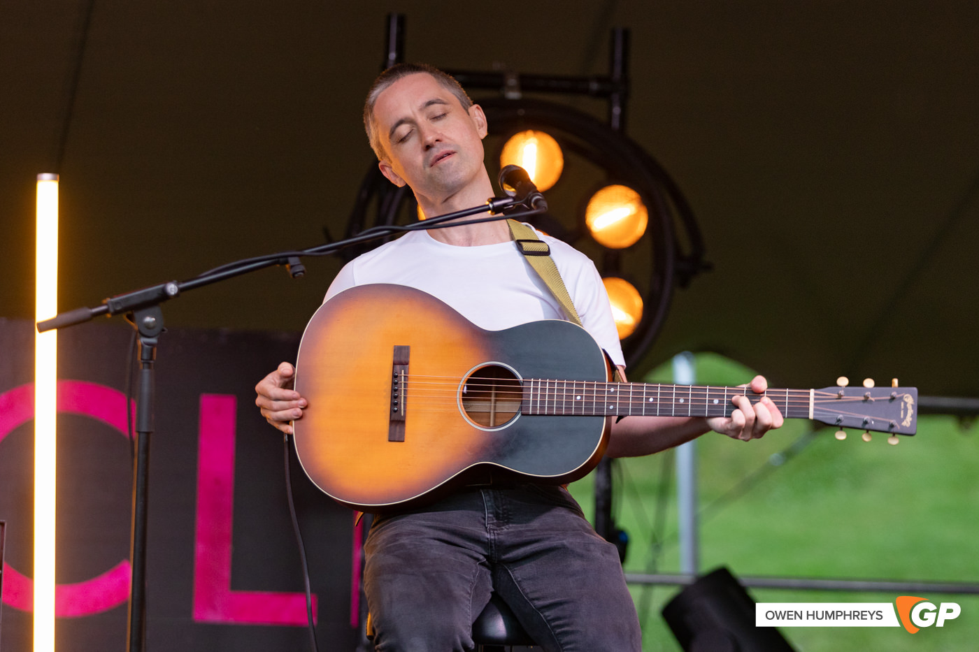 Villagers Hibernacle 2025. Photo by Owen Humphreys www.owen.ie