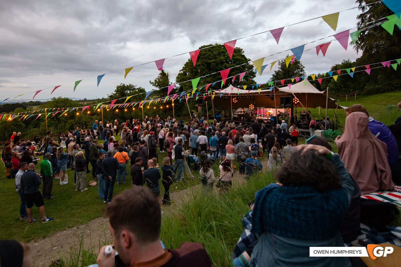 Villagers Hibernacle 2025. Photo by Owen Humphreys www.owen.ie