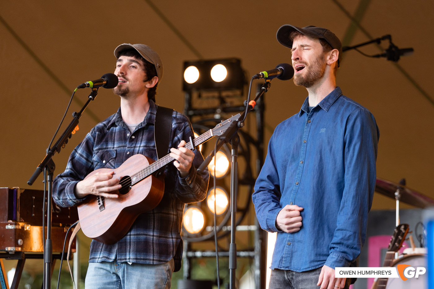 Ye Vagabonds at Hibernacle 2025. Photo by Owen Humphreys www.owen.ie