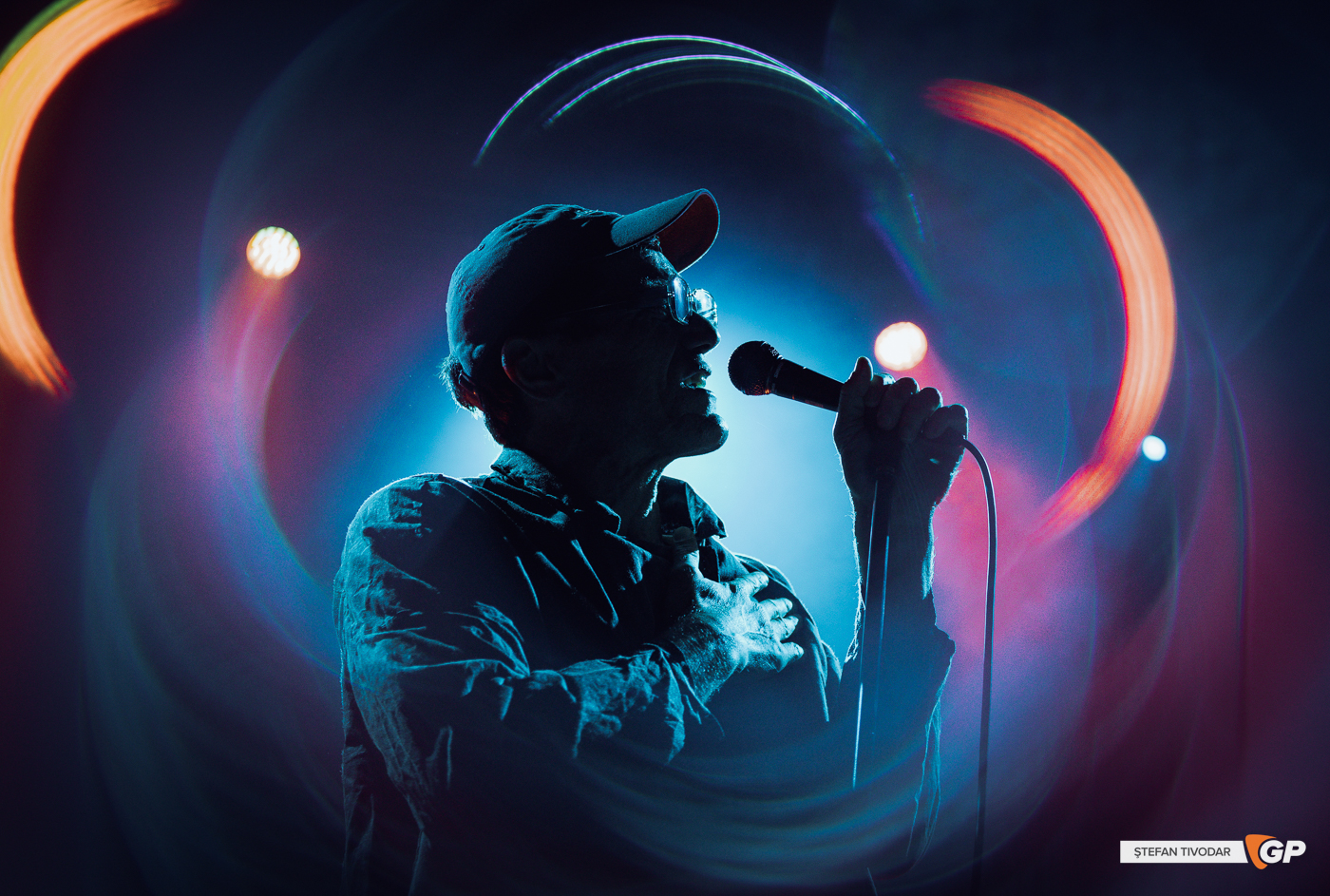 Michael Shannon & Jason Narducy play R.E.M. at Vicar Street 27 August 2025 Stefan Tivodar-5741