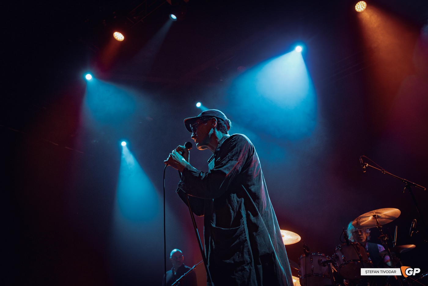 Michael Shannon & Jason Narducy play R.E.M. at Vicar Street 27 August 2025 Stefan Tivodar-5753