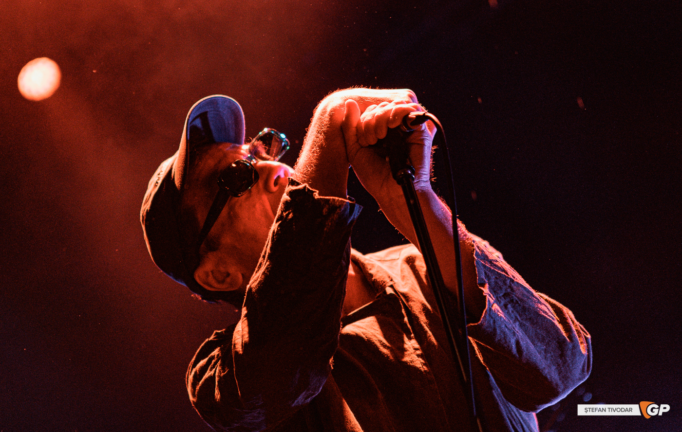 Michael Shannon & Jason Narducy play R.E.M. at Vicar Street 27 August 2025 Stefan Tivodar-5783-2