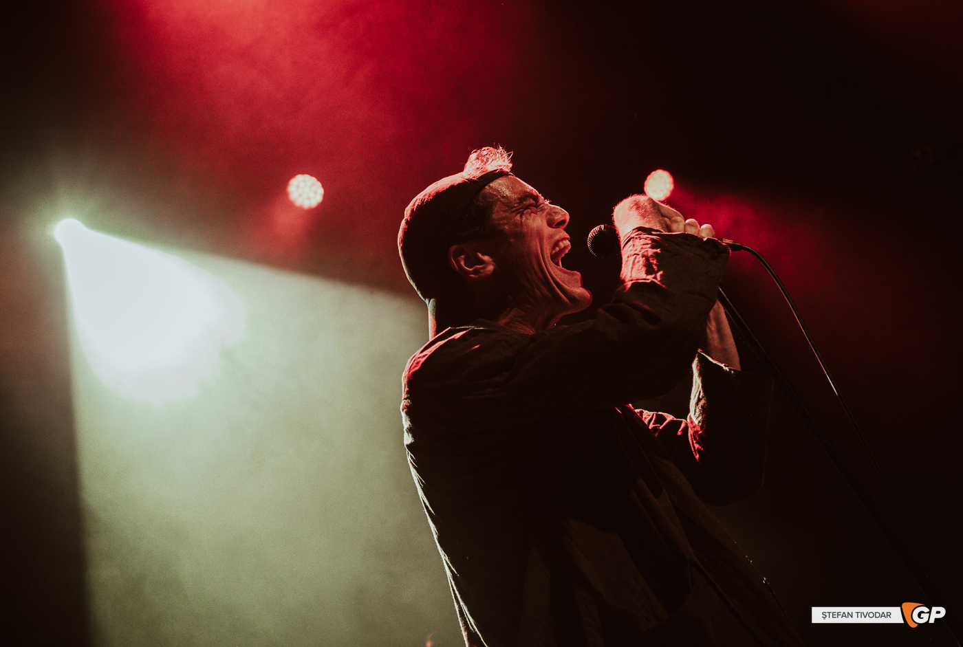 Michael Shannon & Jason Narducy play R.E.M. at Vicar Street 27 August 2025 Stefan Tivodar-5981