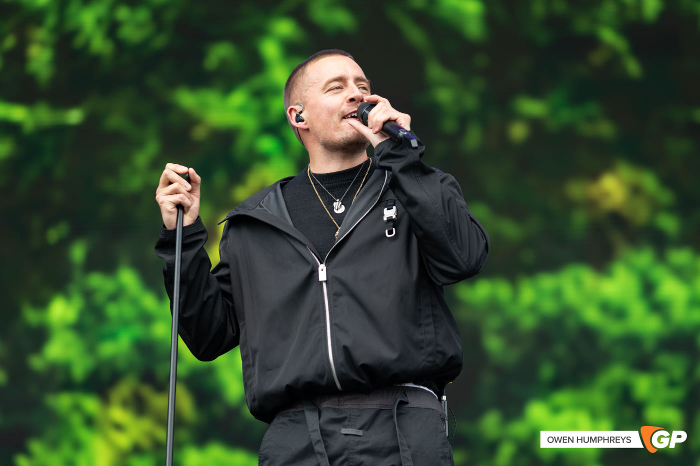 Dermot Kennedy with The Cranberries and the RTE Orchestra at Electric Picnic 2025. Photo by Owen Humphreys www.owen.ie-1
