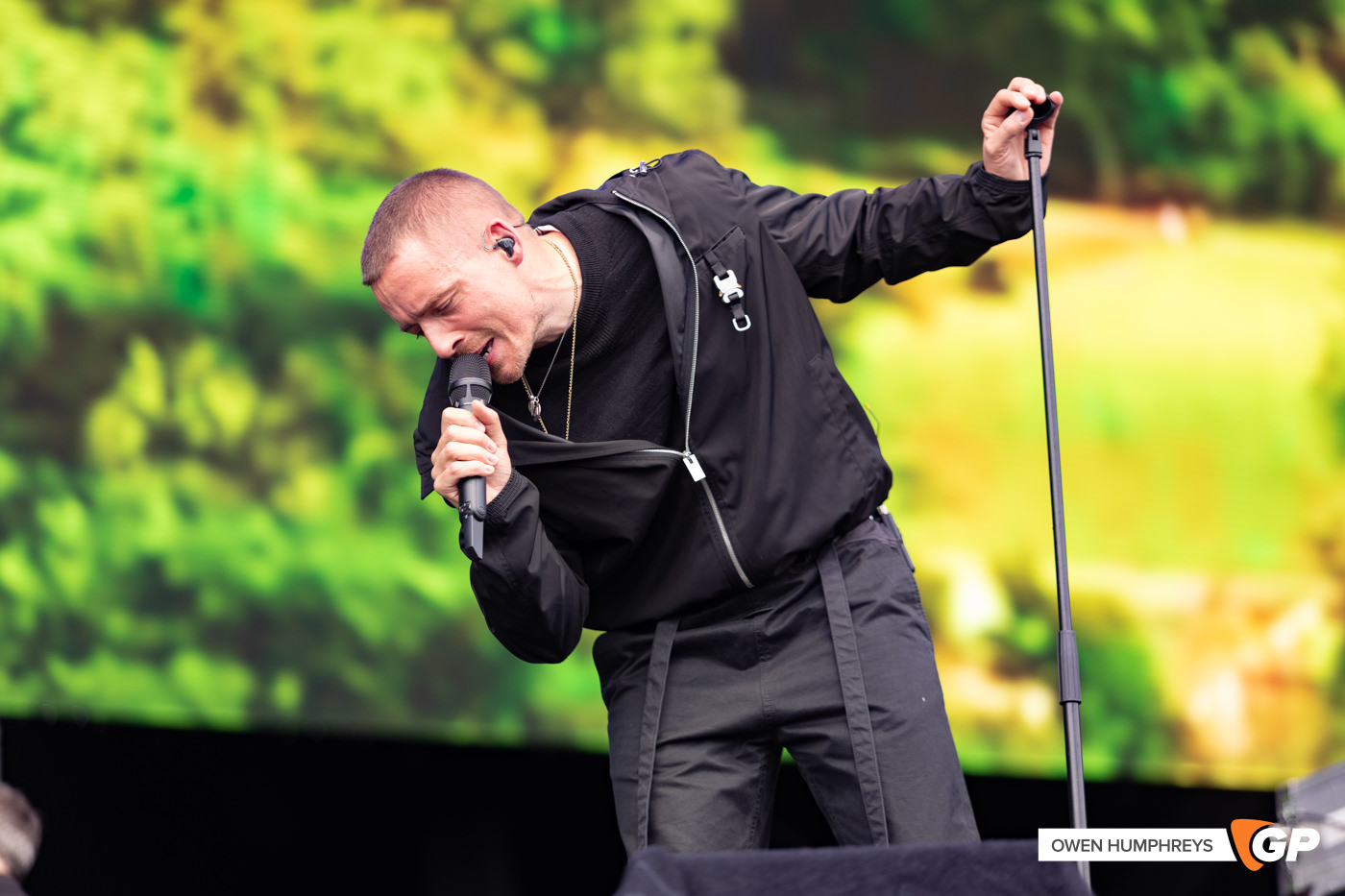 Dermot Kennedy with The Cranberries and the RTE Orchestra at Electric Picnic 2025. Photo by Owen Humphreys www.owen.ie-3