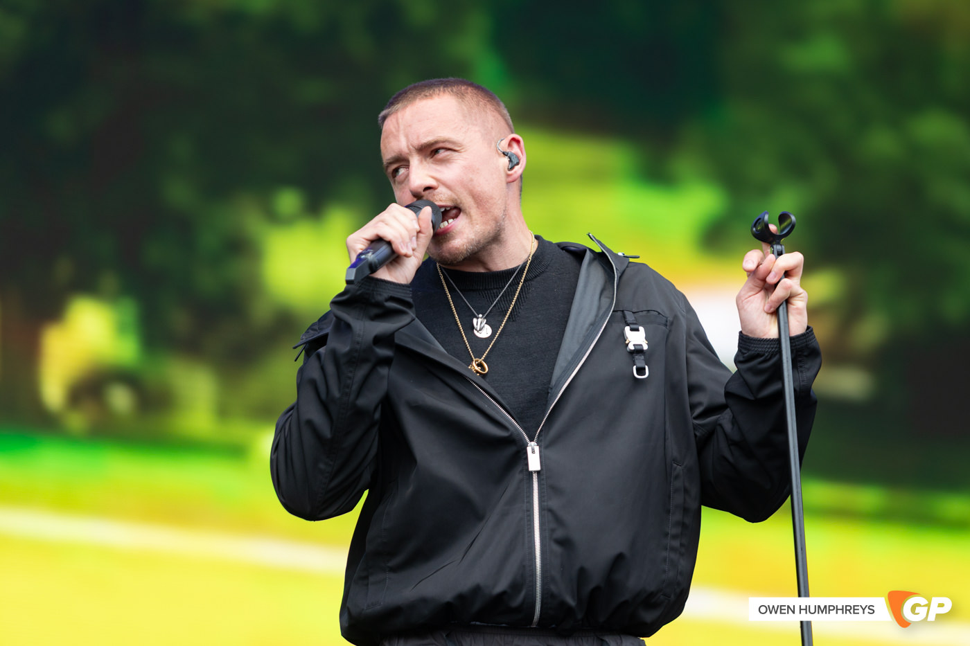 Dermot Kennedy with The Cranberries and the RTE Orchestra at Electric Picnic 2025. Photo by Owen Humphreys www.owen.ie-7