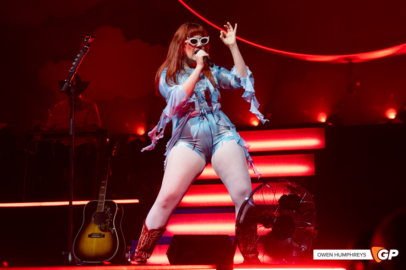 CMAT at 3Arena. Photo by Owen Humphreys www.owen.ie